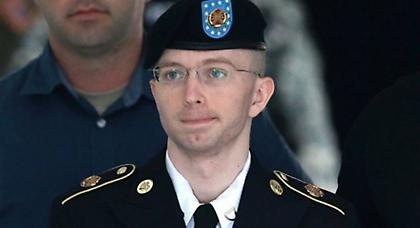 Σε 35 χρόνια κάθειρξης καταδικάστηκε ο Μπράντλεϊ Μάνινγκ