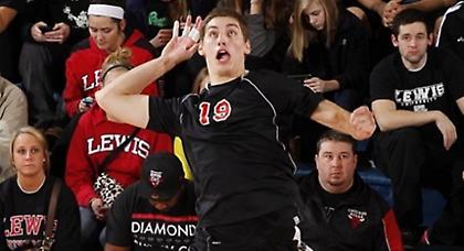 Πρώτος ξένος για τη Λαμία