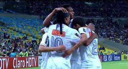 Ροναλντίνιο σε «κέφια» (video)