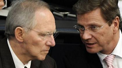 Βεστερβέλε: Να μην δοθεί «λευκή επιταγή» στην Ελλάδα