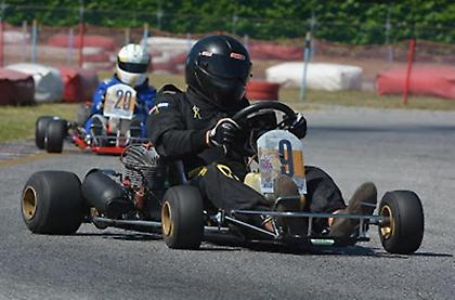 Εντυπωσιακός αλλά άτυχος ο Tobie Sinclair στο International Championship of Historic Karts