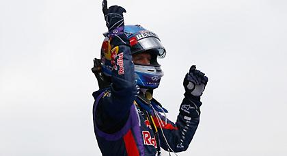 Τα Σπά-ει ο Φέτελ!