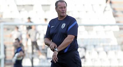 Τους δείχνει τον δρόμο για τα... αστέρια