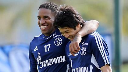 Πέταξε με τους «τραυματίες» η Σάλκε