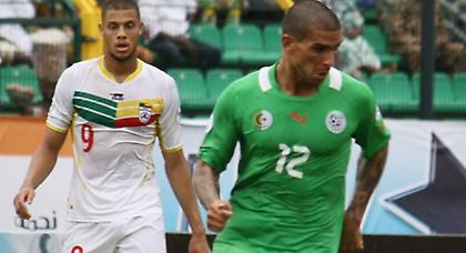 Στην εθνική Αλγερίας ο Μεντζανί