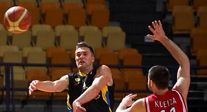 «Άλμπατρος» ο Κένταλ