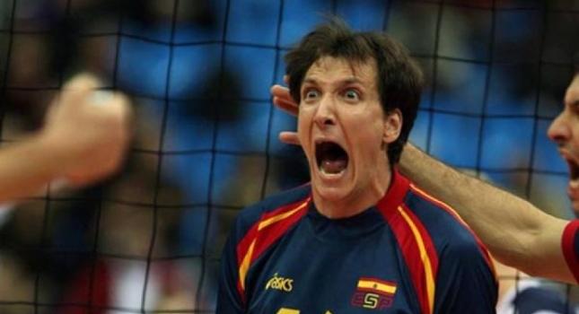 Έστειλε… υπογραφές ο Τόρες στην ΑΕΚ!