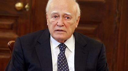 Παπούλιας: «Η απόφαση για τη Συρία να μη ληφθεί επιπόλαια»