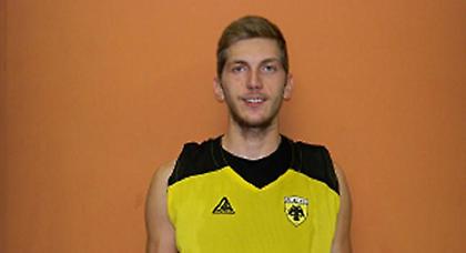 Στα κιτρινόμαυρα ο Βαβάτσικος