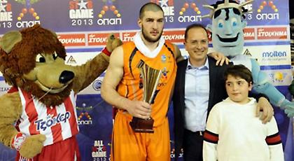 «Δεν πρόκειται να παίξει αυτός ο χοντρός (Καββαδάς)»