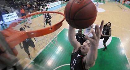 Στο Μιλάνο ο Κανγκούρ