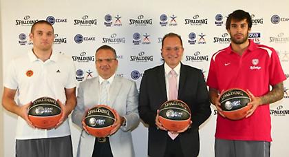 Η νέα μπάλα της Α1 μπάσκετ στα χέρια των παικτών