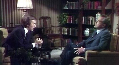 Πέθανε ο Ντέιβιντ Φροστ, ο δημοσιογράφος που «ξεμπρόστιασε» τον Νίξον