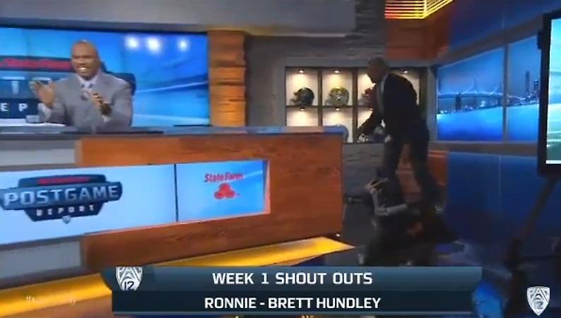 Έπεσε από την καρέκλα την ώρα που σχολίαζε τον αγώνα