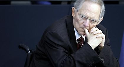 Χρηματοδοτικό κενό ύψους 4,5 δισ. «βλέπει» στην Ελλάδα ο Σόιμπλε