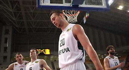 Δεν πέταξαν οι Λιθουανοί