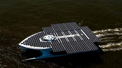 Με τον ήλιο στα... «πανιά» του