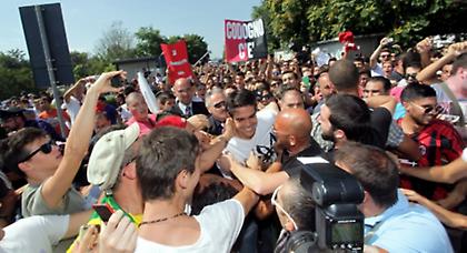 Βιντεοσκόπησε την… παράνοια ο Κακά! (video)