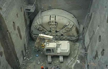 Ξεκινά η διάνοιξη του μετρό προς Πειραιά