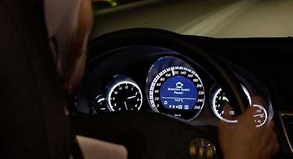 Υπερβολικά πολλές οι ενδείξεις του πίνακα οργάνων!