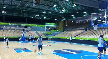 Εθνική από το… πρωί