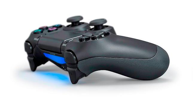 Τέσσερα χειριστήρια θα συνδέονται ταυτόχρονα στο PS4