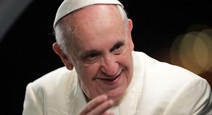 Ο πάπας καλεί τους νέους να προσευχηθούν για την ειρήνη