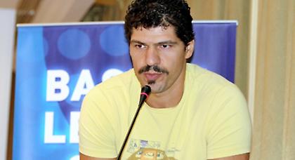 Γίνεται προπονητής ο Λάζαρος Παπαδόπουλος