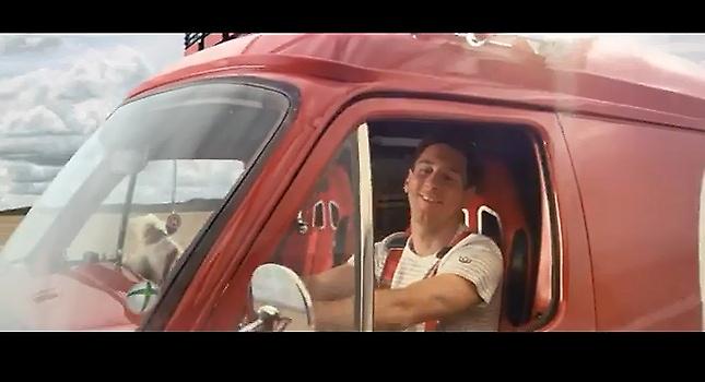 Ο Μέσι, το φορτηγάκι και ο… ράπερ (vid)