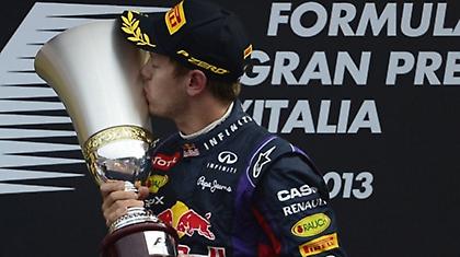 Aρέσουν οι αποδοκιμασίες στον Φέτελ