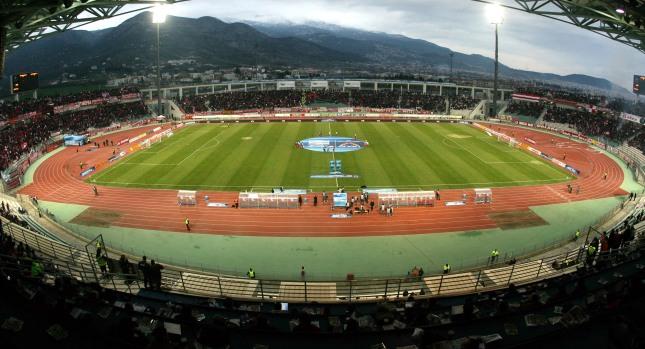 Πετροπόλεμος στο Πανθεσσαλικό