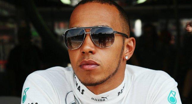 Χάμιλτον: «Δεν το βάζω κάτω»