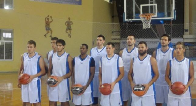 Έτοιμος για την ανεπίσημη πρεμιέρα…