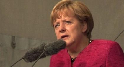 Μέρκελ: Η Ελλάδα βρίσκεται στον δρόμο προς τη βελτίωση