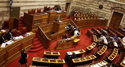 2.200 ευρώ η μηνιαία σύνταξη πρώην βουλευτών