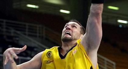 Στη Λουκόιλ ο Χόμαν