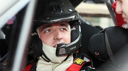 Τη γλύτωσε ο Κούμπιτσα