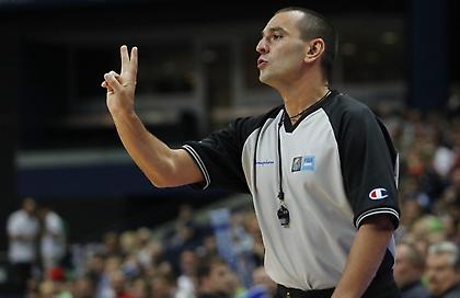 Δύο γνωστοί και ένας νέος σφυρίζουν την Εθνική