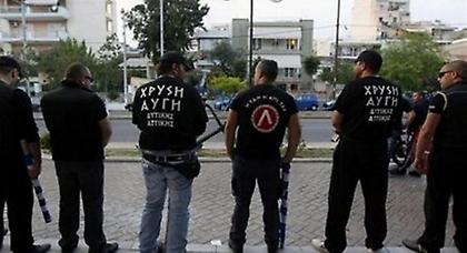 Άγρια συμπλοκή Χρυσαυγιτών με μέλη του ΚΚΕ στο Πέραμα