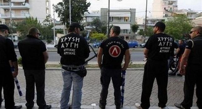 Άγρια συμπλοκή Χρυσαυγιτών με μέλη του ΚΚΕ στο Πέραμα