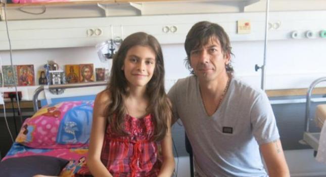 Ο Πάμπλο Γκαρσία συναντά τη μικρή Θεοδώρα (pics)