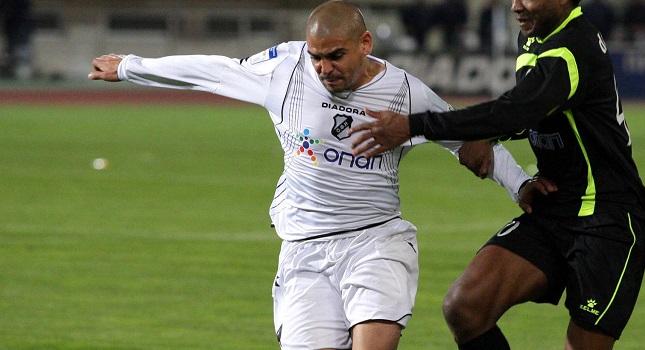 Ένα «ναυάγιο», τέσσερις προσθήκες