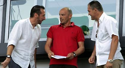 Πέντε μεταγραφές η Γλυφάδα