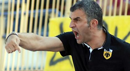 «Δεν μπορείτε να παίζετε με το όνομα της ΑΕΚ…»