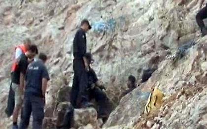 Απεγκλώβισαν τον 14χρονο που έπεσε στο Αττικό Άλσος