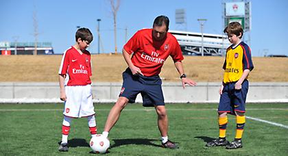 Η Arsenal δοκιμάζει ταλέντα στη Θεσσαλονίκη