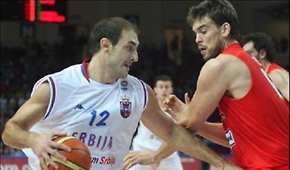 Λείπει η Ελλάδα, όχι το ενδιαφέρον