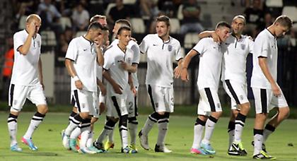 Με τα λευκά ο ΠΑΟΚ