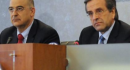 Η κυβέρνηση σφίγγει τον κλοιό γύρω από την Χρυσή Αυγή