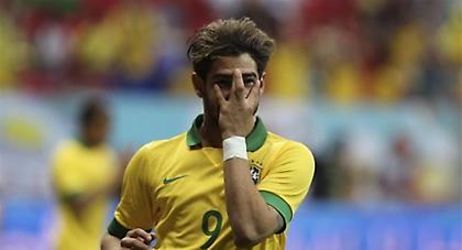 Δεν το… κουνάει ο Πάτο